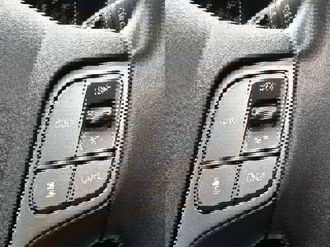 Used 2018 Hyundai Santa Fe Sport w/ 2.0T Ultimate Tech Package 05 image 32