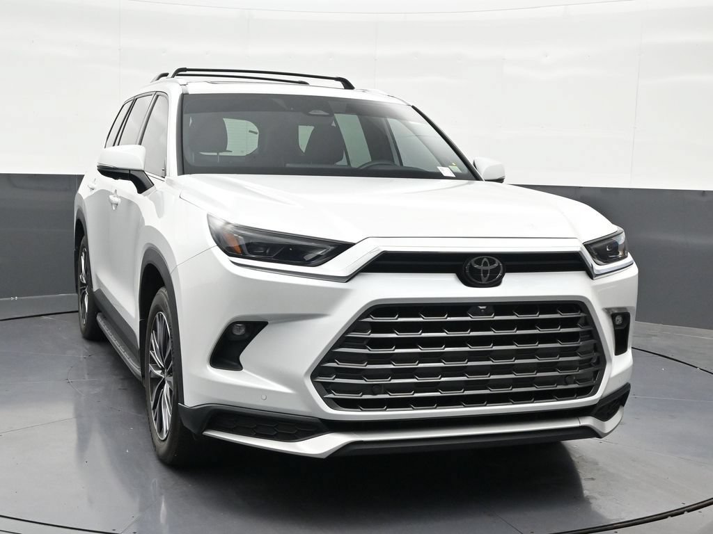 Used 2024 Toyota Grand Highlander AWD Hybrid image 8