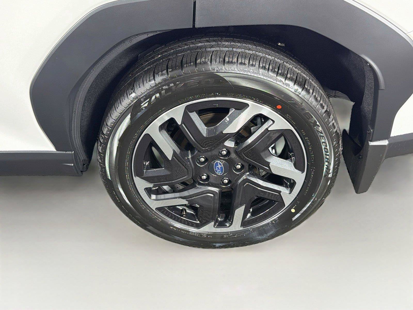 New 2026 Subaru Forester Premium AWD/4WD image 33