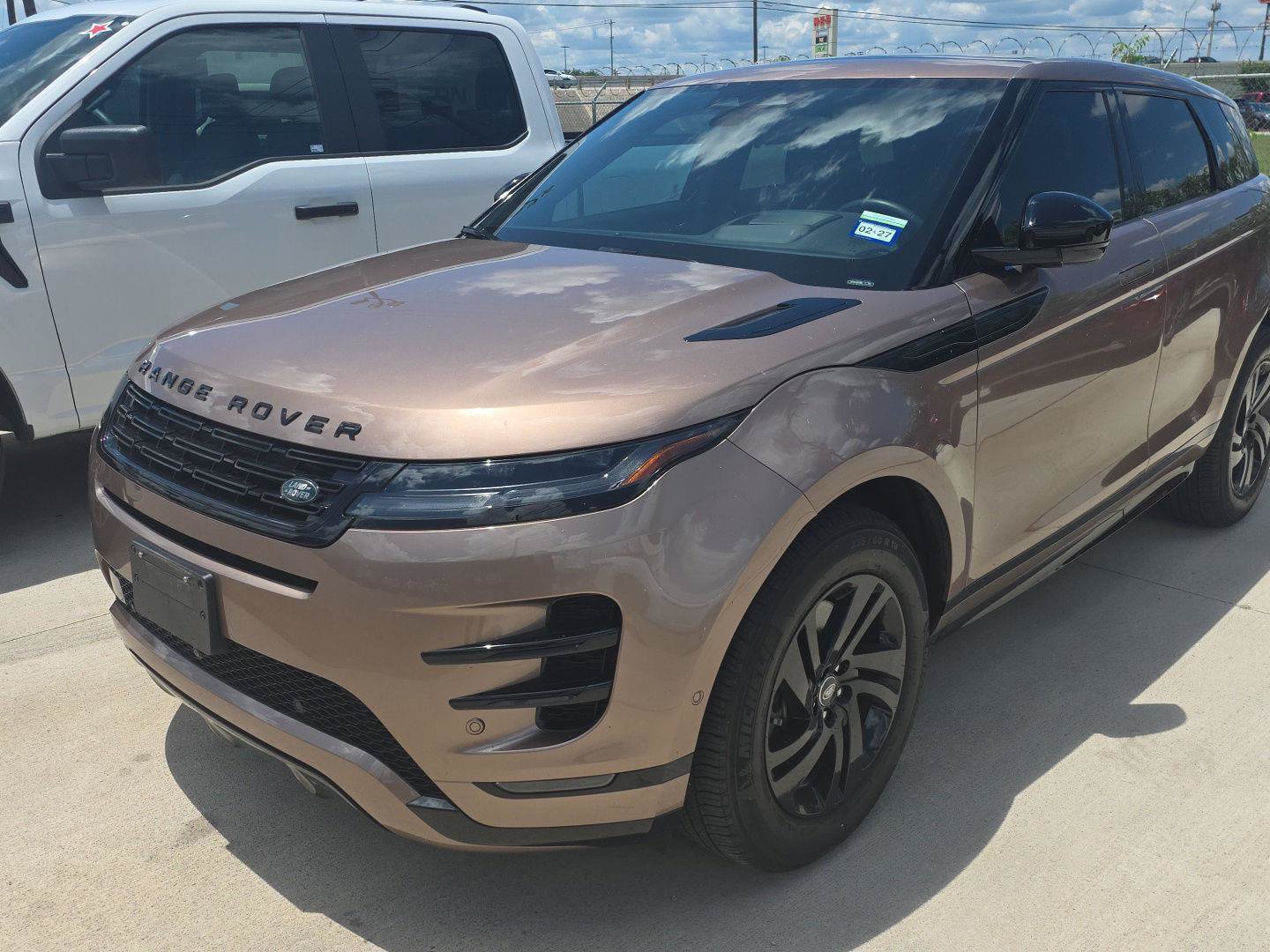 Used 2024 Land Rover Range Rover Evoque Dynamic SE
