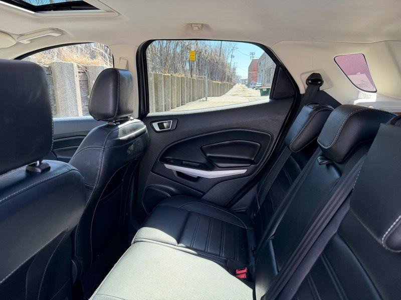 Used 2020 Ford EcoSport Titanium image 18