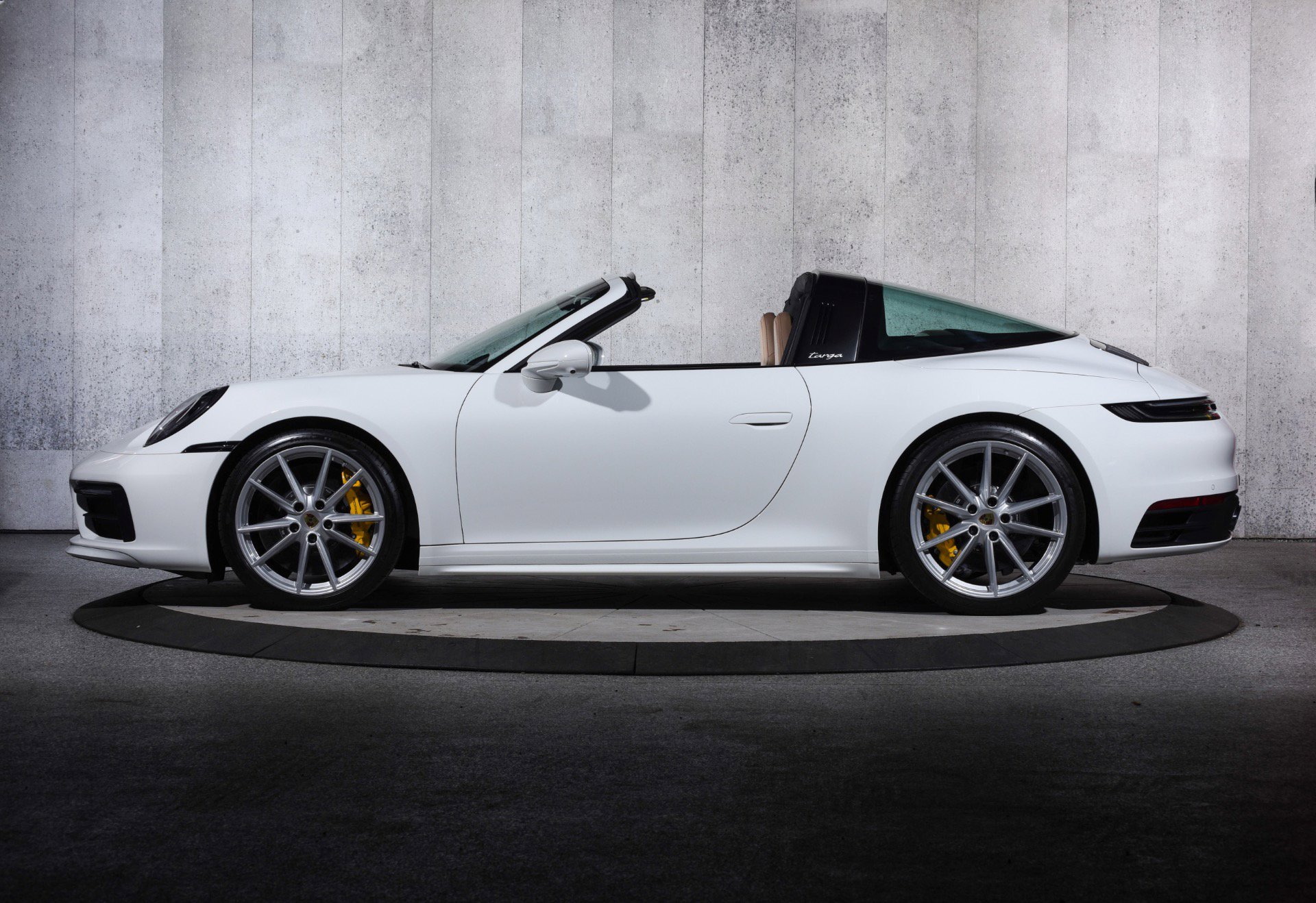 Used 2024 Porsche 911 Targa 4S image 13
