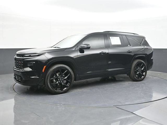 Used 2024 Chevrolet Traverse RS w/ LPO, Floor Liner Package AWD/4WD image 7
