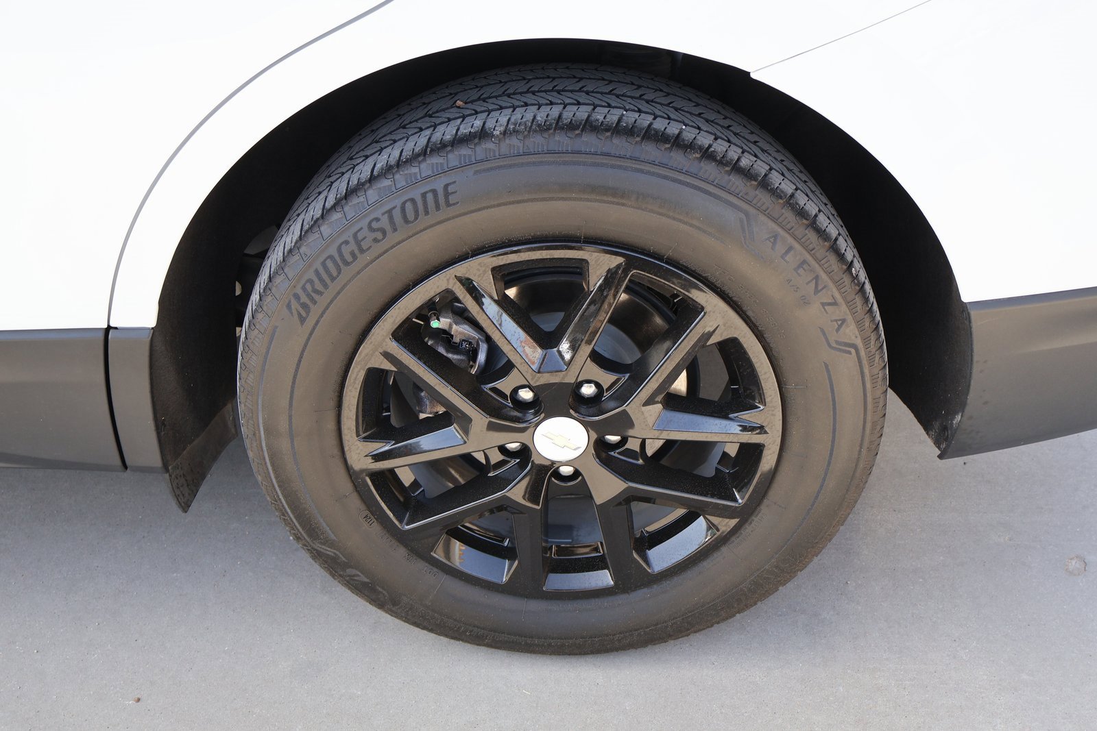 Used 2024 Chevrolet Equinox LT image 10