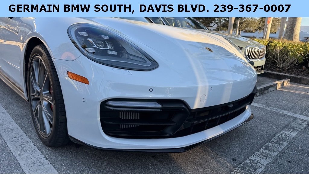 Used 2019 Porsche Panamera GTS image 3