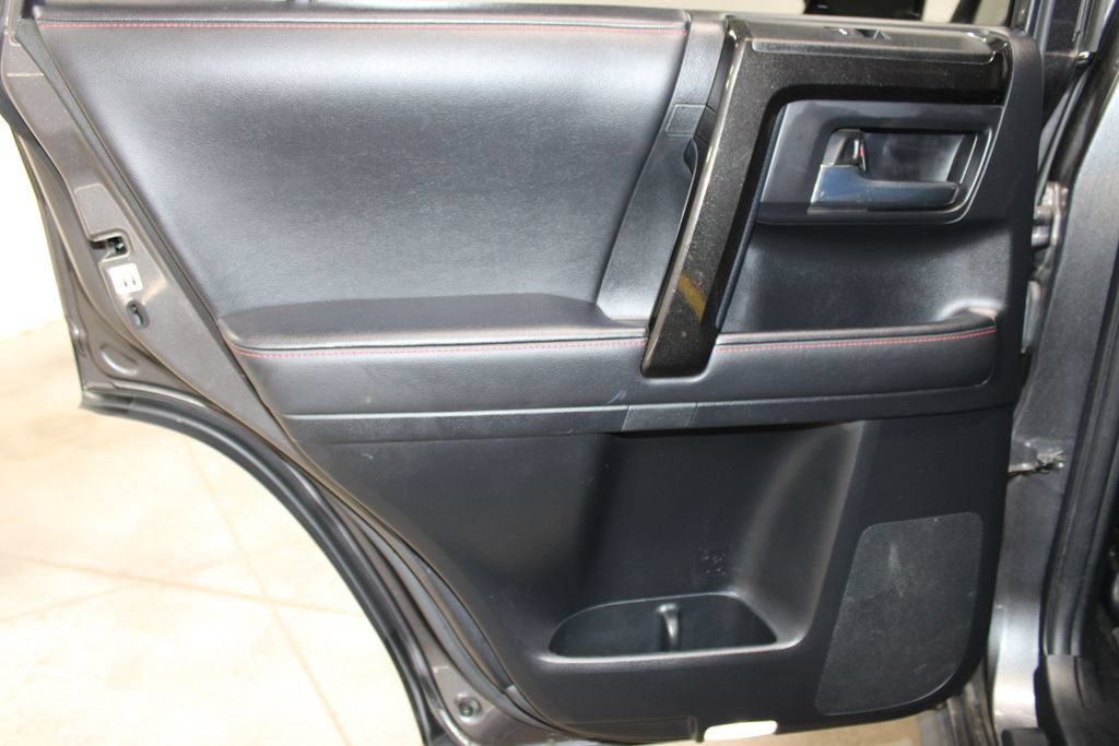 Used 2023 Toyota 4Runner TRD Off-Road Premium AWD/4WD image 23