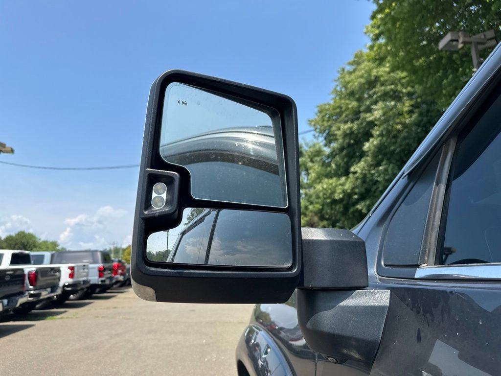 Used 2020 Chevrolet Silverado 2500 LTZ w/ LTZ Premium Package AWD/4WD image 26