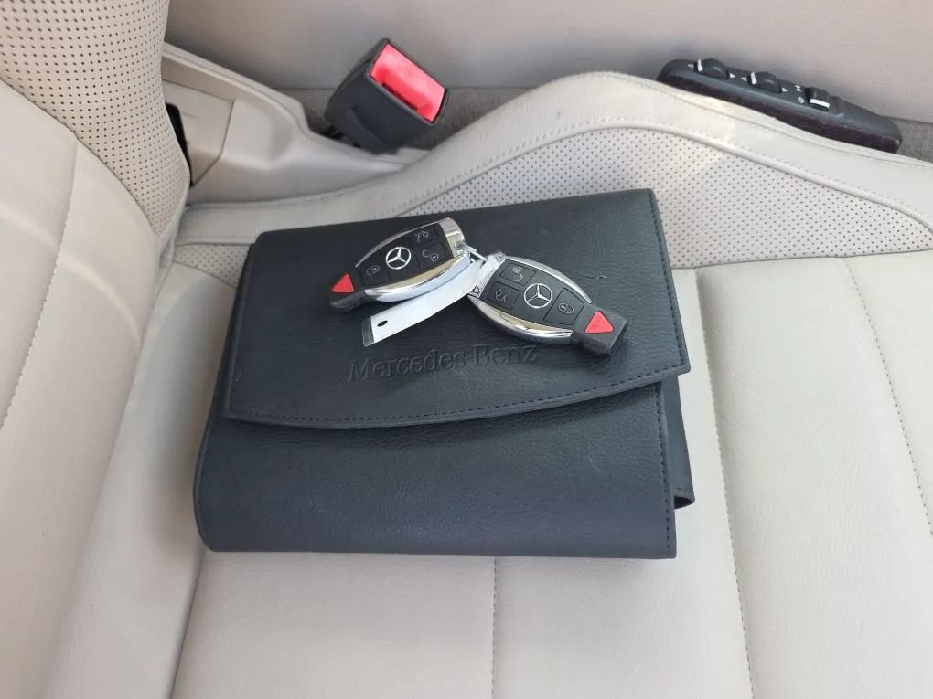 Used 2014 Mercedes-Benz E 350 Cabriolet image 28