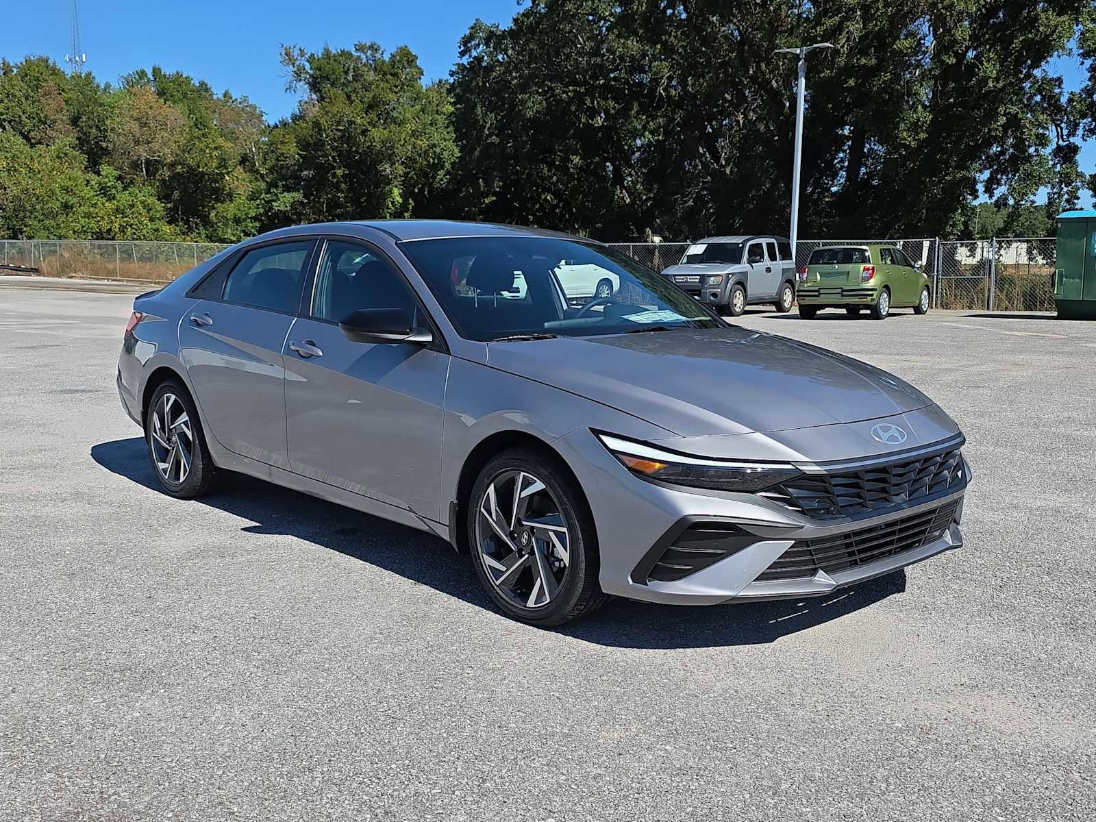 New 2025 Hyundai Elantra SEL