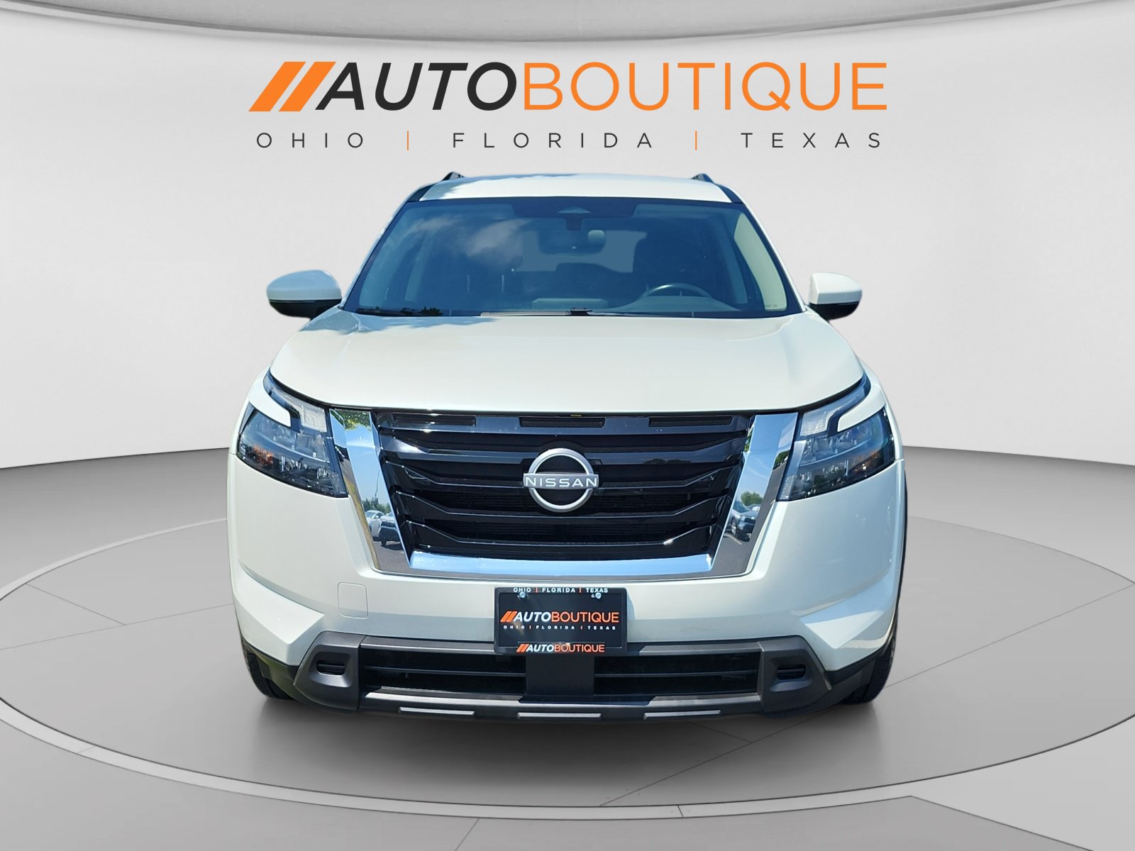 Used 2024 Nissan Pathfinder SV AWD/4WD image 8