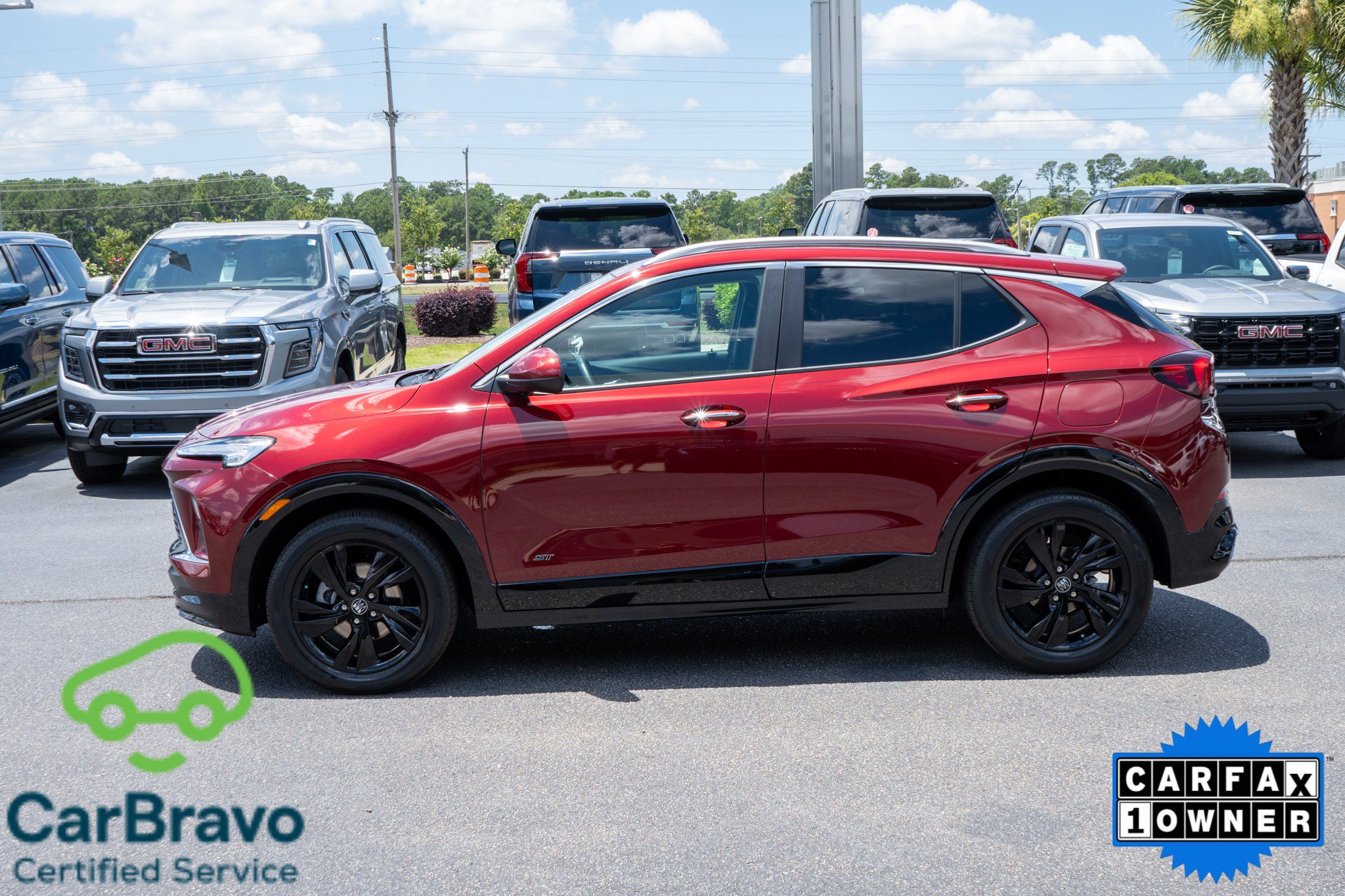 Used 2025 Buick Encore GX Sport Touring w/ Comfort Package FWD image 6