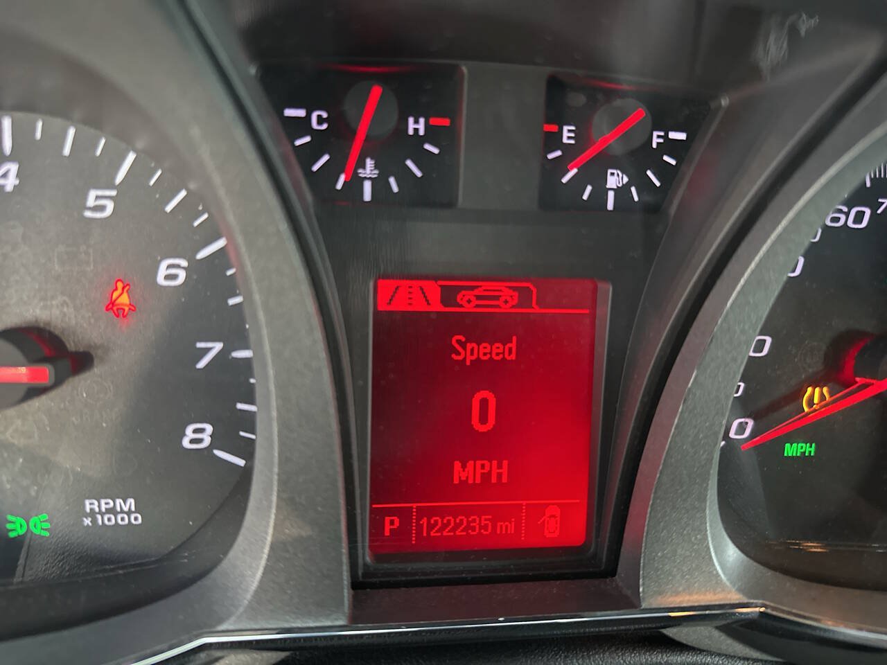 Used 2017 GMC Terrain SLE w/ Chrome Package FWD image 31