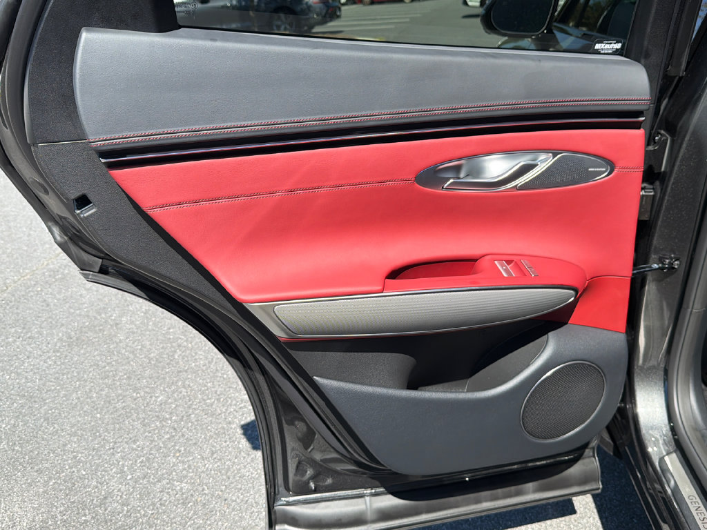 New 2027 Genesis GV70 2.5T Sport Prestige AWD/4WD image 24