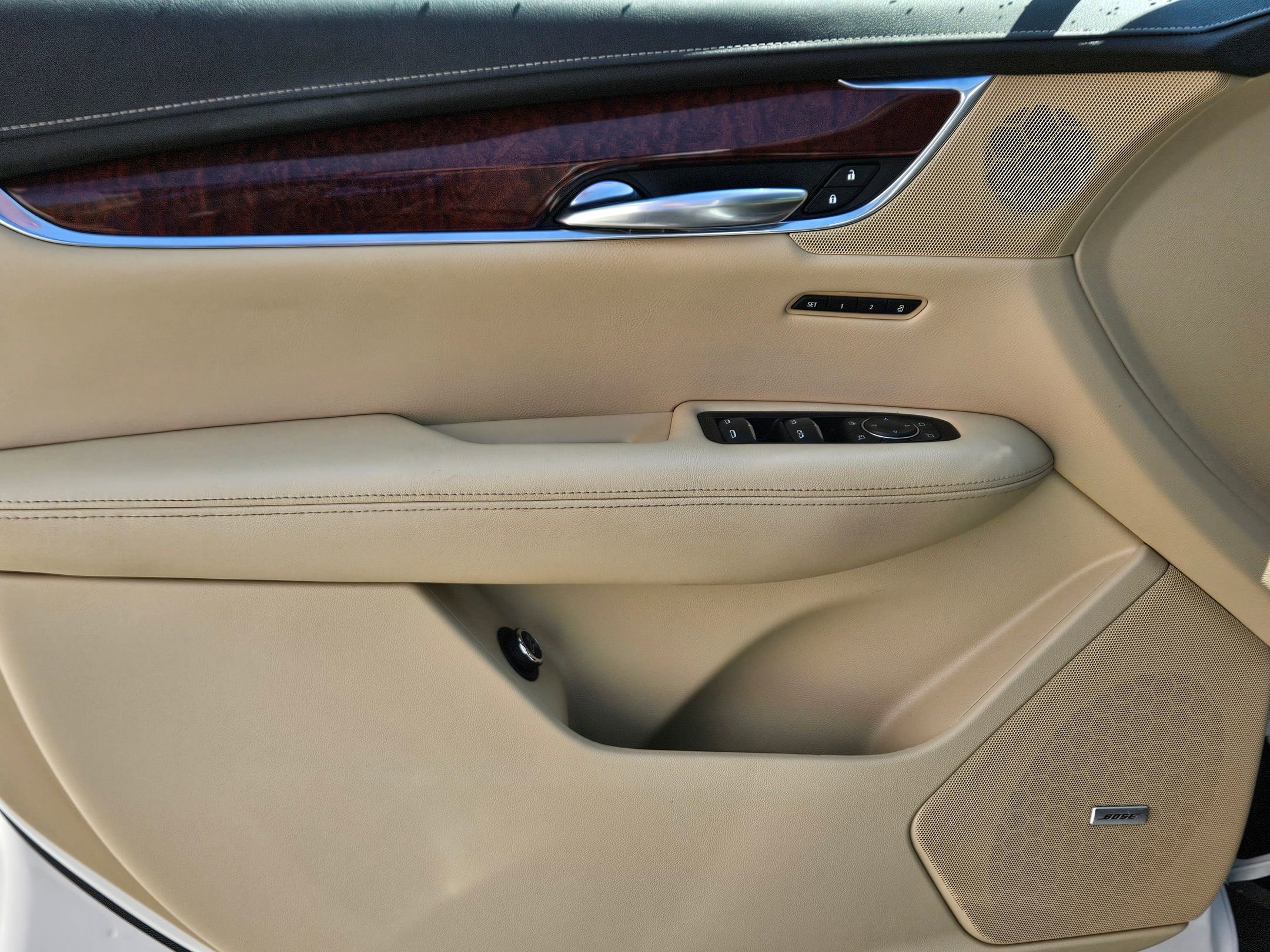 Used 2019 Cadillac XT5 Luxury FWD image 17