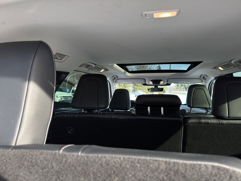 Used 2023 INFINITI QX60 Luxe image 37