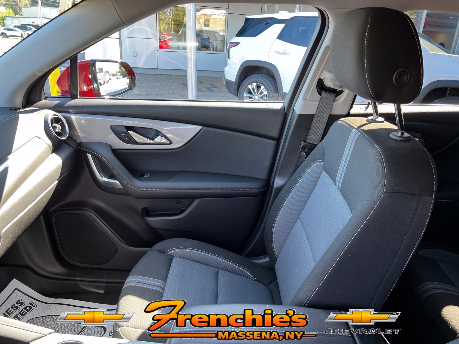 Used 2025 Chevrolet Blazer LT w/ LPO, Floor Liner Package AWD/4WD image 18