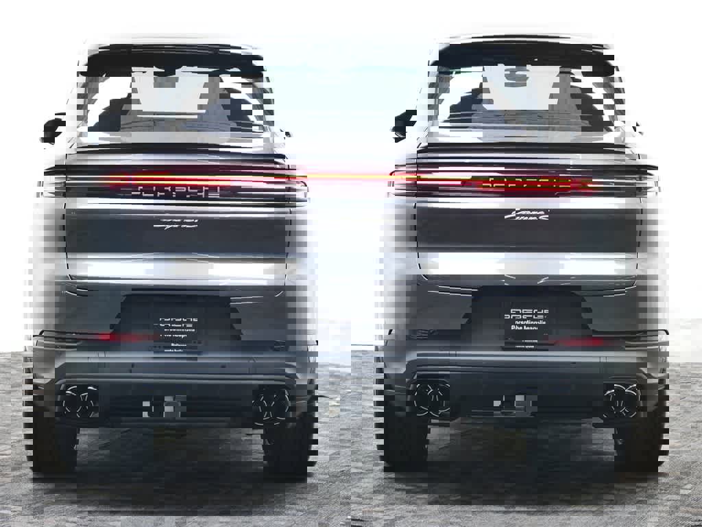 New 2025 Porsche Cayenne S image 6