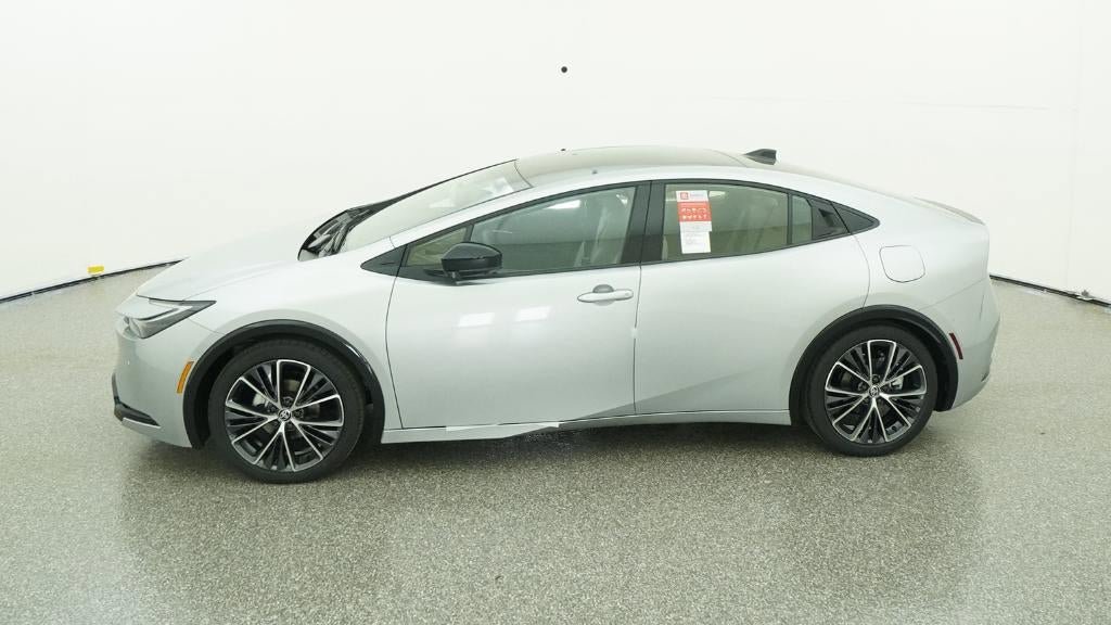 New 2026 Toyota Prius Limited FWD image 3