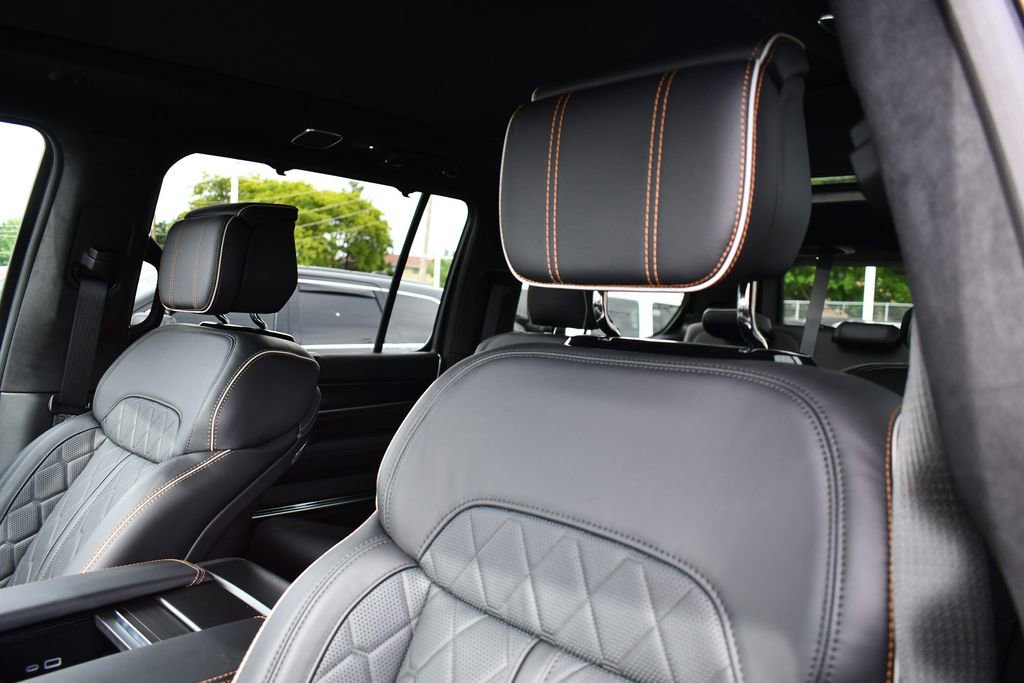 New 2026 Jeep Grand Wagoneer Summit AWD/4WD image 13
