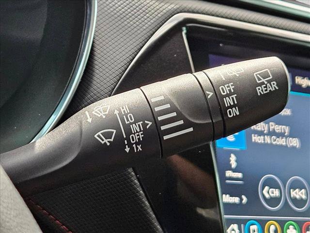 Used 2021 Chevrolet TrailBlazer RS w/ Technology Package FWD image 24