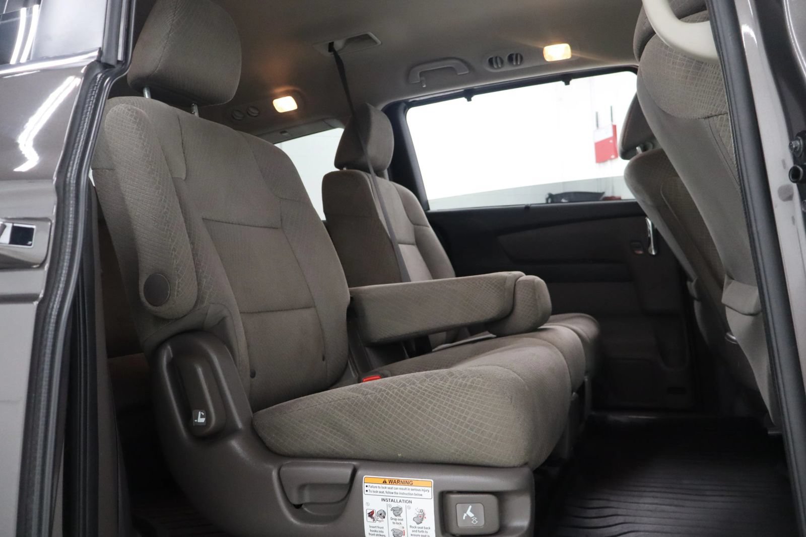 Used 2015 Honda Odyssey EX image 21