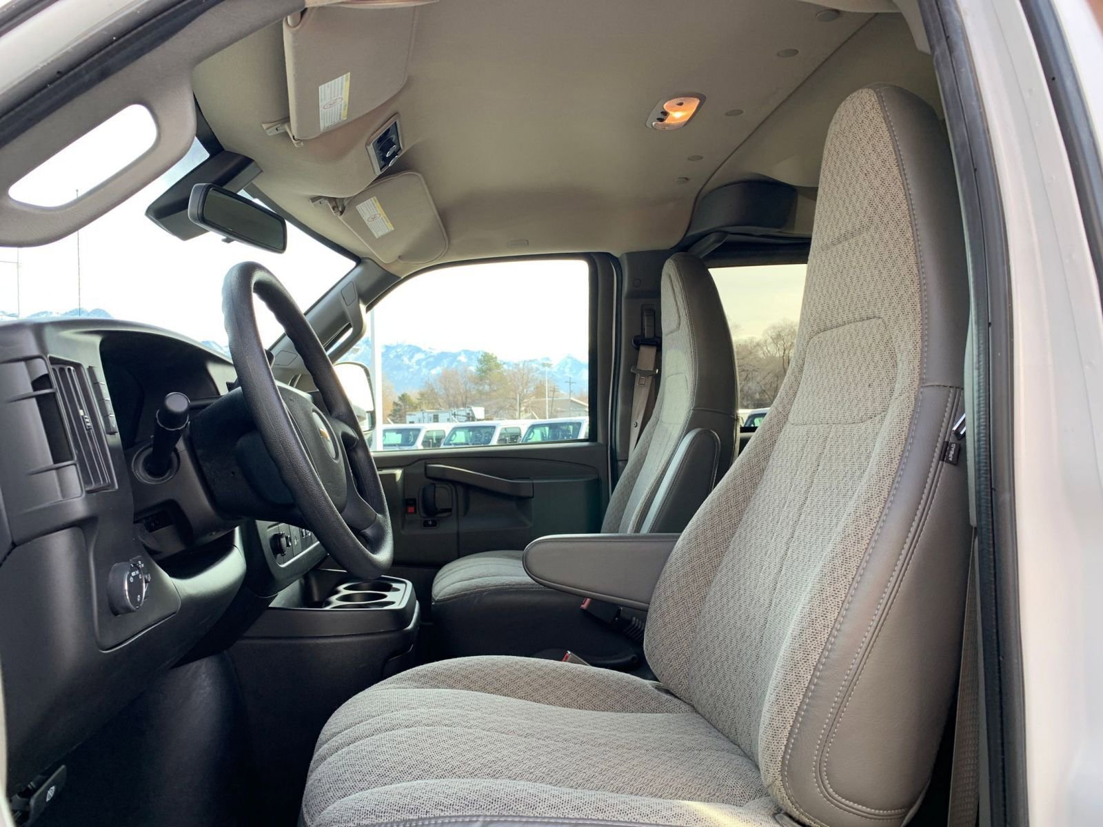 Used 2024 Chevrolet Express 3500 LT w/ LT Preferred Equipment Group image 24