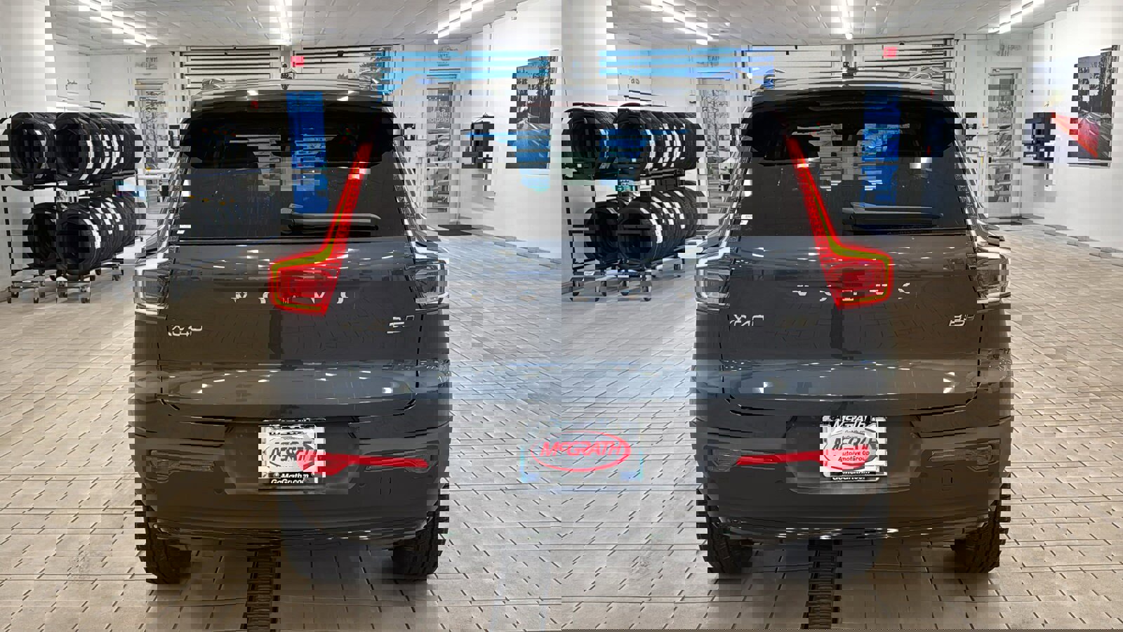 New 2026 Volvo XC40 B5 Plus w/ Climate Package image 6