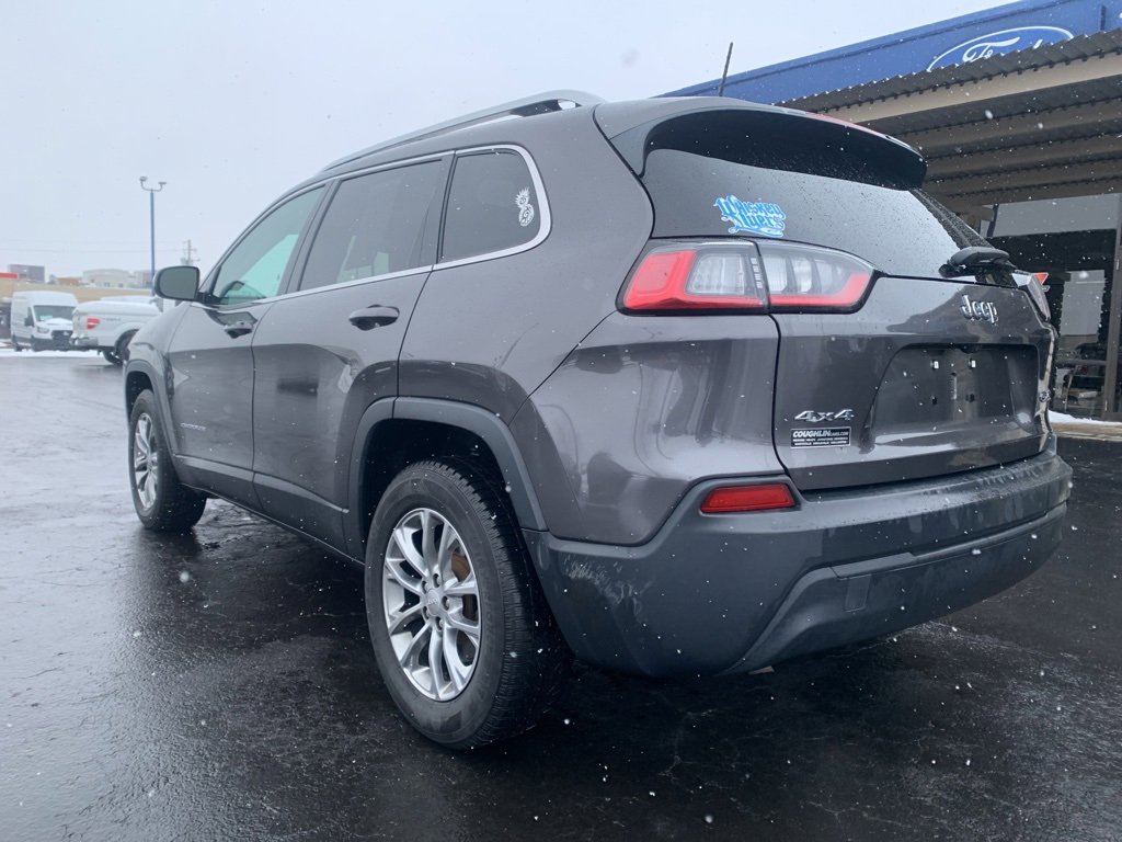 Used 2019 Jeep Cherokee Latitude Plus w/ Comfort/Convenience Group image 5