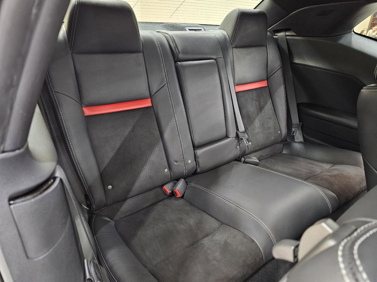 Used 2010 Dodge Challenger SRT8 w/ SRT Option Group II RWD image 20
