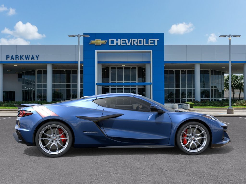 New 2027 Chevrolet Corvette Grand Sport w/ Stealth Interior Trim Package RWD image 5