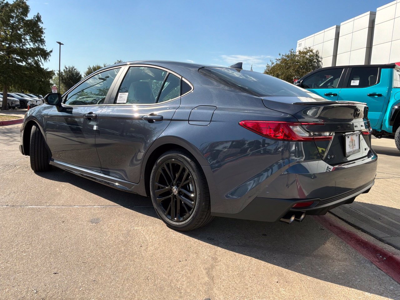 New 2026 Toyota Camry SE w/ Convenience Package FWD image 7