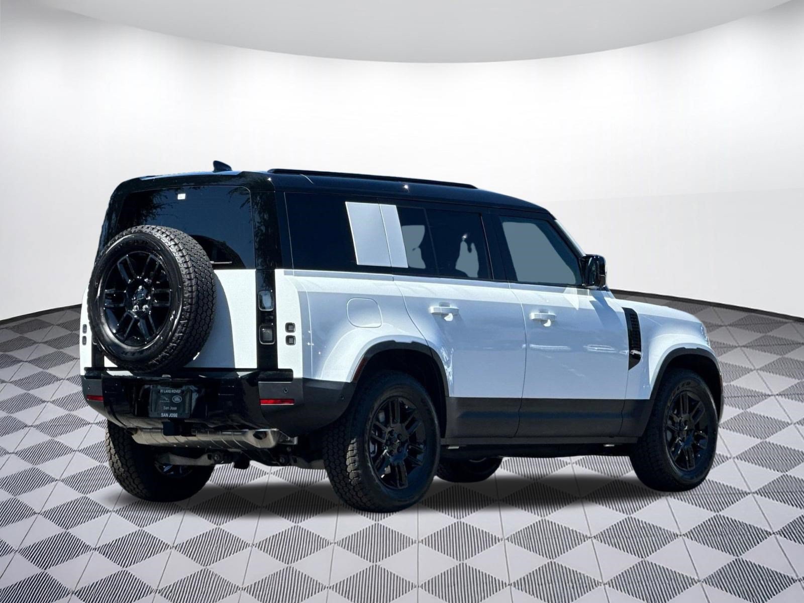New 2026 Land Rover Defender 110 S AWD/4WD image 8