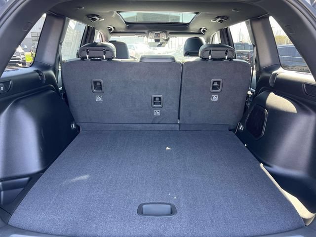 New 2026 Jeep Grand Cherokee Limited w/ Limited Altitude Package AWD/4WD image 7