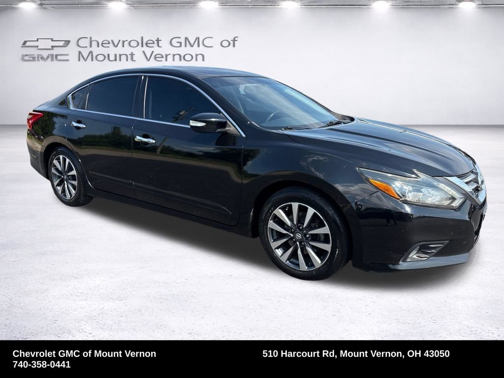 Used 2016 Nissan Altima 2.5 SL w/ 2.5 Technology w/LED Package FWD image 9