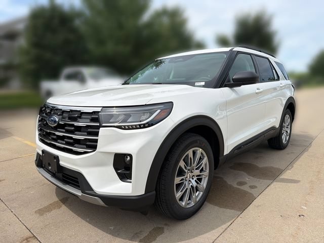 New 2026 Ford Explorer Active w/ Active Comfort Package AWD/4WD image 11