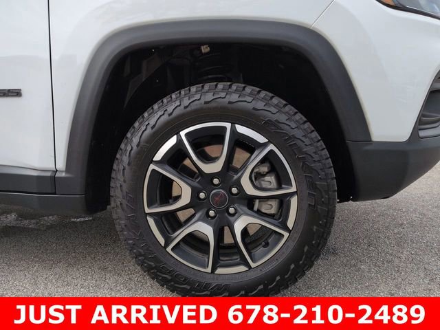 Certified 2025 Jeep Compass Trailhawk image 10