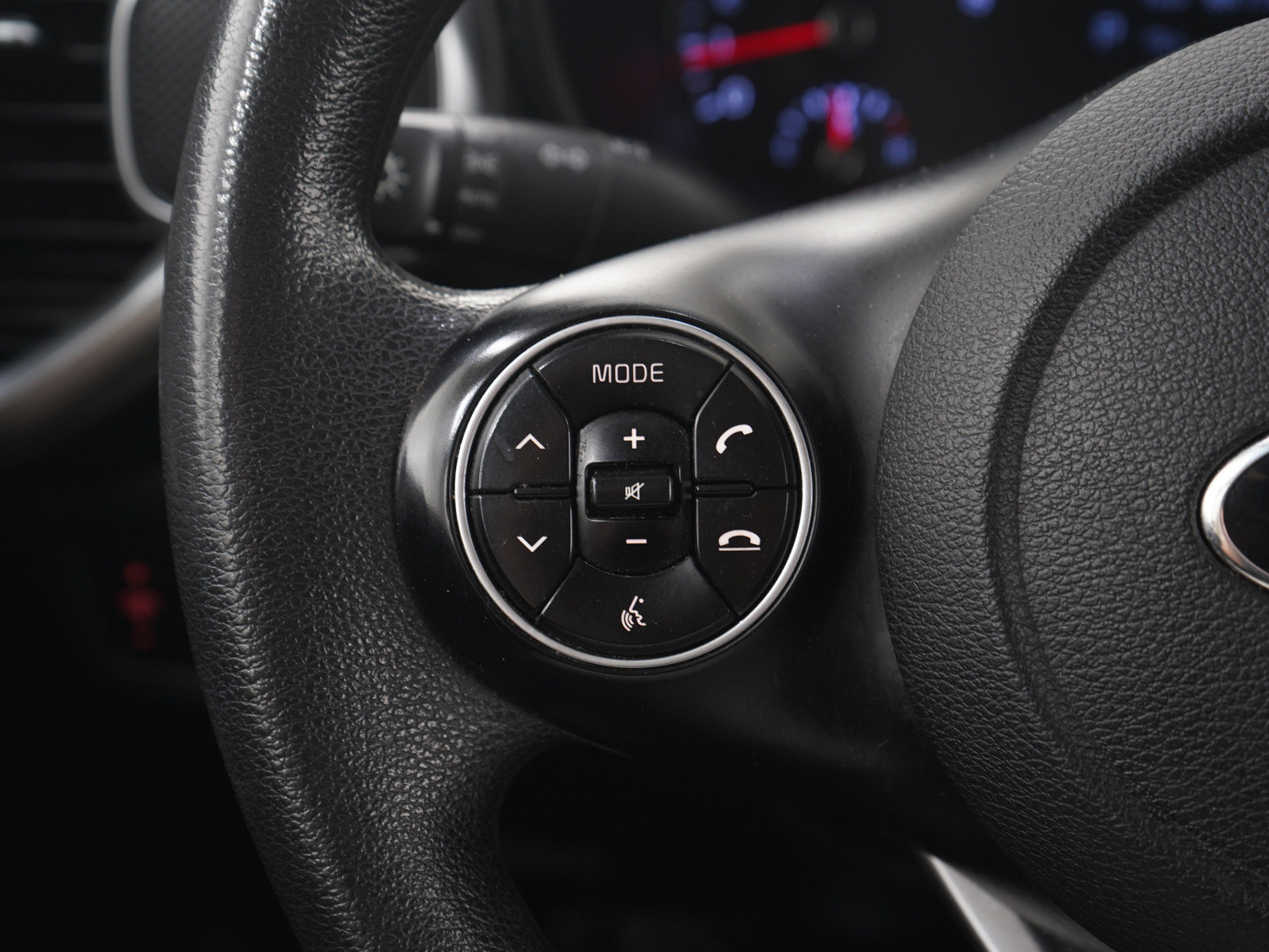 Used 2020 Kia Soul S FWD image 24