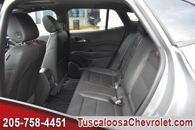 New 2026 Chevrolet Trax RS w/ Sunroof Package FWD image 16
