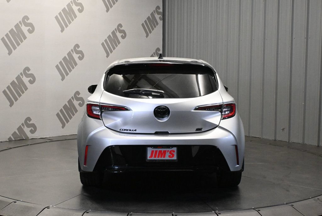 Used 2022 Toyota Corolla SE FWD image 6