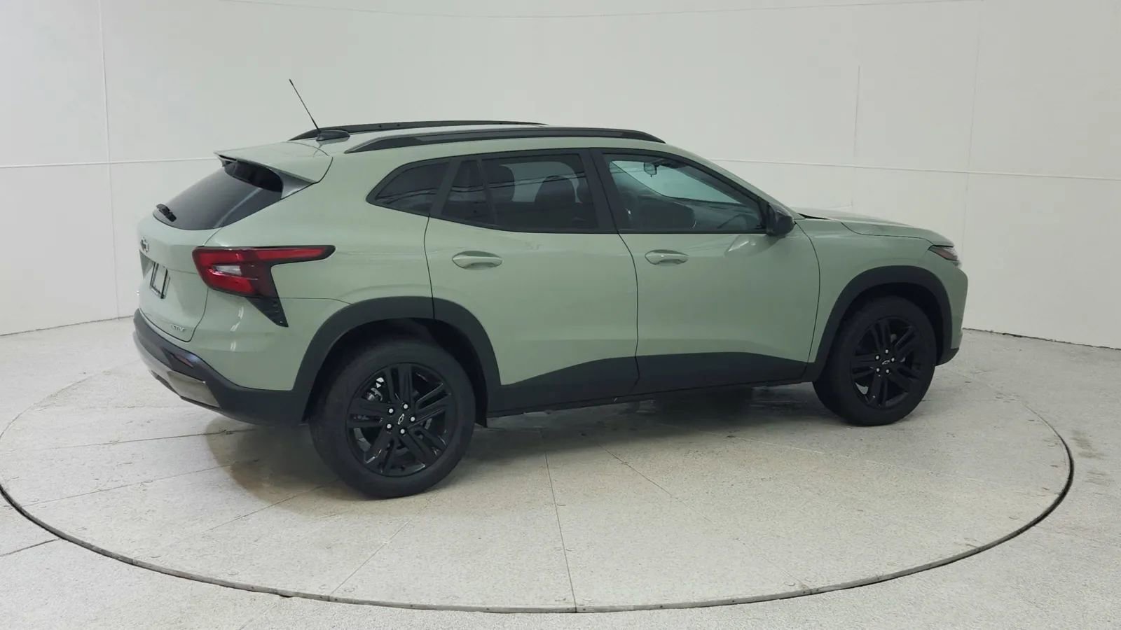 Used 2024 Chevrolet Trax ACTIV w/ Sunroof Package image 7