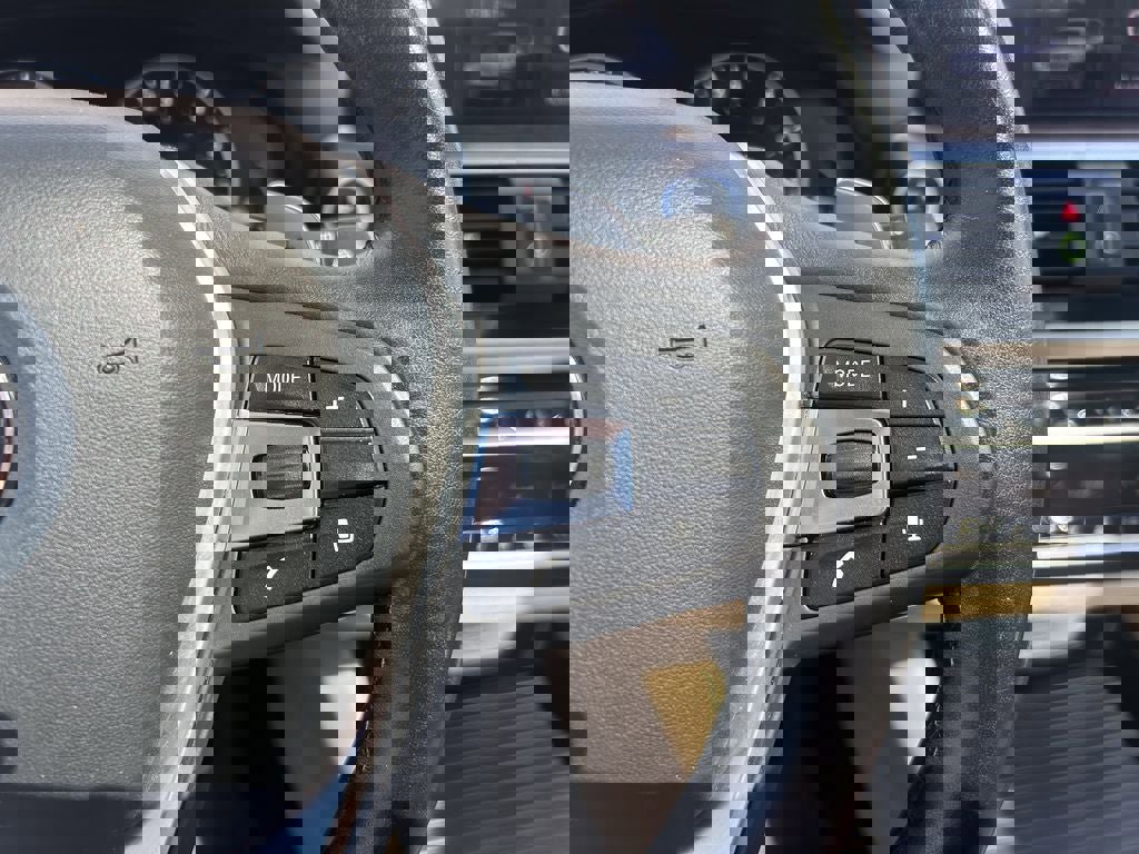 Used 2019 BMW X3 xDrive30i w/ Driving Assistance Package AWD/4WD image 27