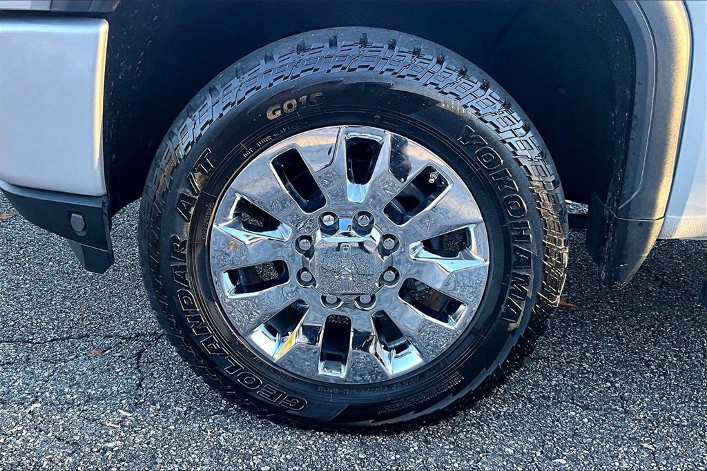 Certified 2020 GMC Sierra 3500 Denali w/ Denali Ultimate Package image 29