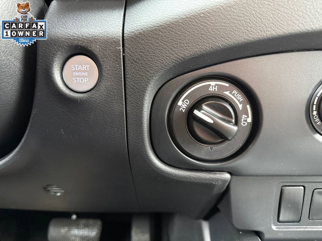 Certified 2022 Nissan Frontier SV w/ Technology Package AWD/4WD image 11