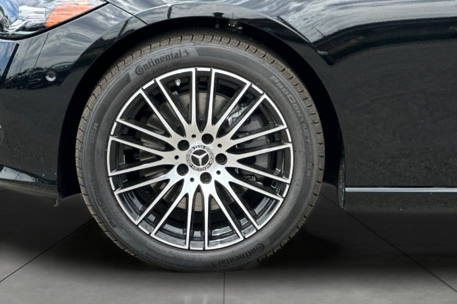 New 2025 Mercedes-Benz C 300 Sedan image 3