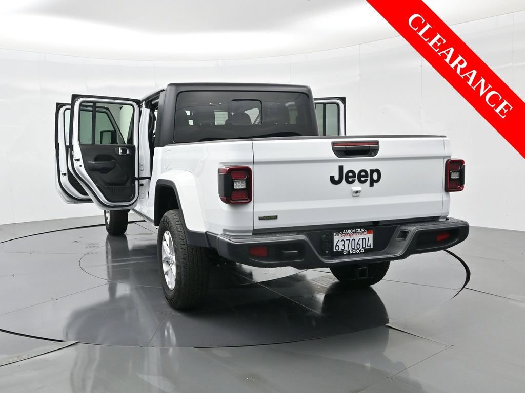 Used 2023 Jeep Gladiator Sport image 45