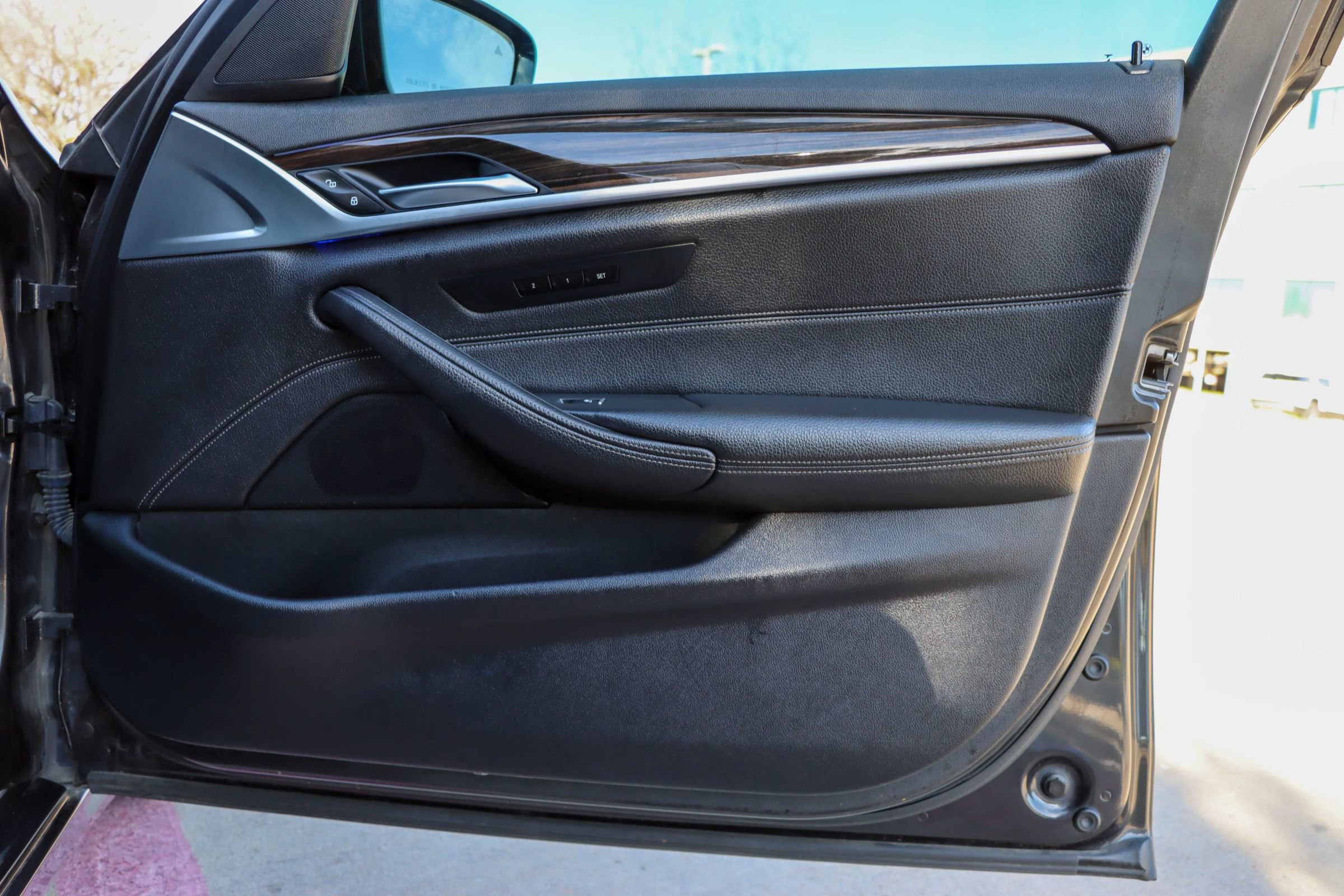 Used 2018 BMW 530i xDrive image 10