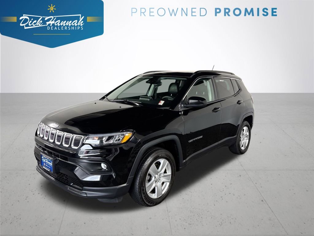 Used 2022 Jeep Compass Latitude w/ Sun and Sound Group AWD/4WD image 1