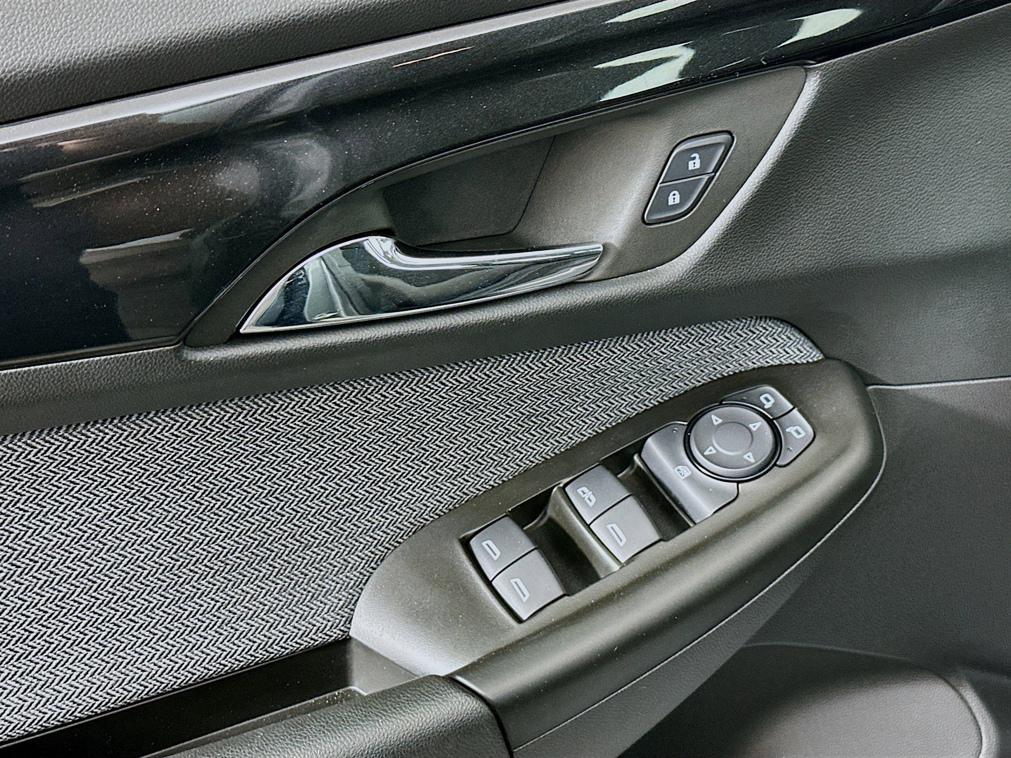 Used 2024 Chevrolet TrailBlazer LS image 15