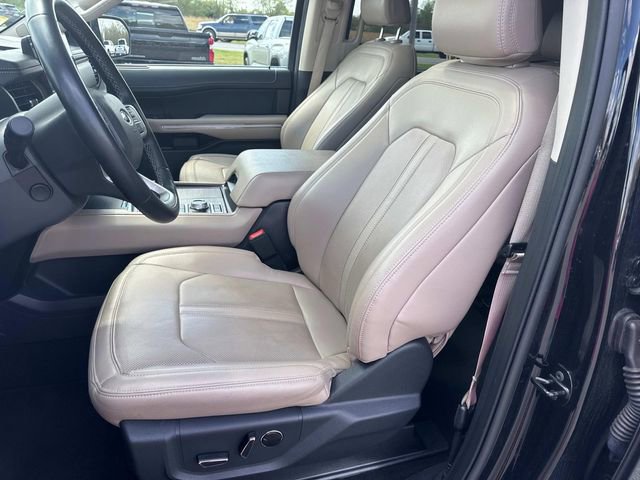 Used 2024 Ford Expedition Max Limited AWD/4WD image 32