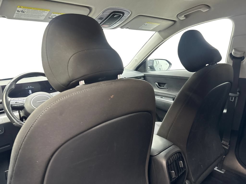Used 2024 Hyundai Kona SEL AWD/4WD image 34